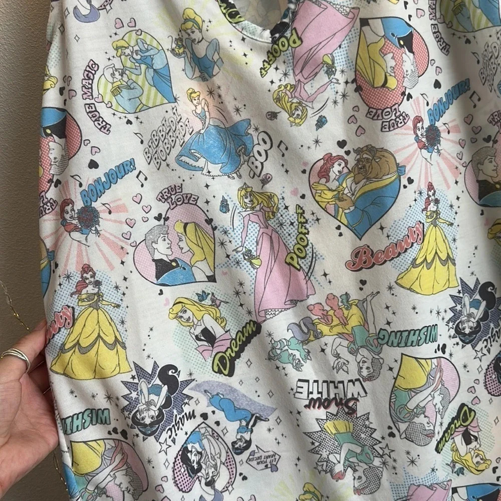 Disney Princess Graphic Tank 👑​​​​​​ - Picture 2 of 4
